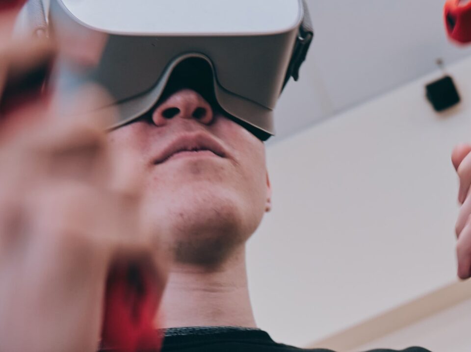 maxim-tolchinskiy-v3z79Wzs9kA-unsplash 1 maxim-tolchinskiy-v3z79Wzs9kA-unsplash 1